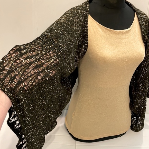NWT Womens Black w/Metallic Threading Crop Evening Shrug open front Sweater S/M - Picture 5 of 16